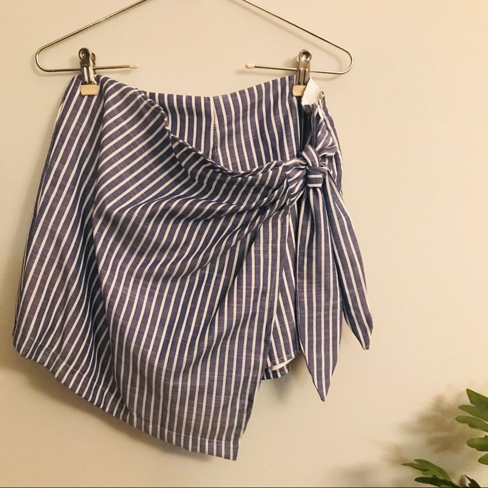 Francesca’s asymmetrical pinstripe skort